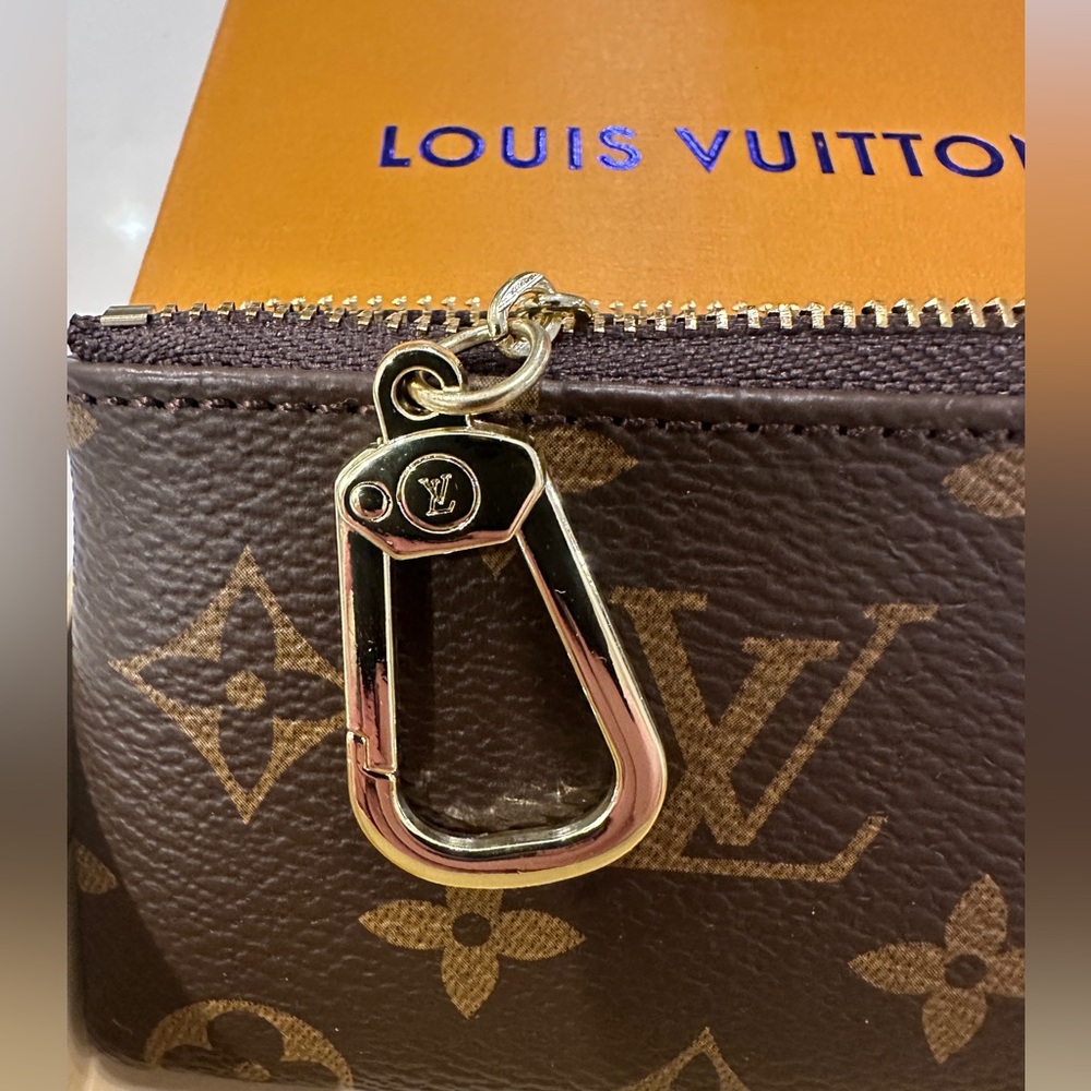 Key Pouch Wallet - Picture 3 of 6